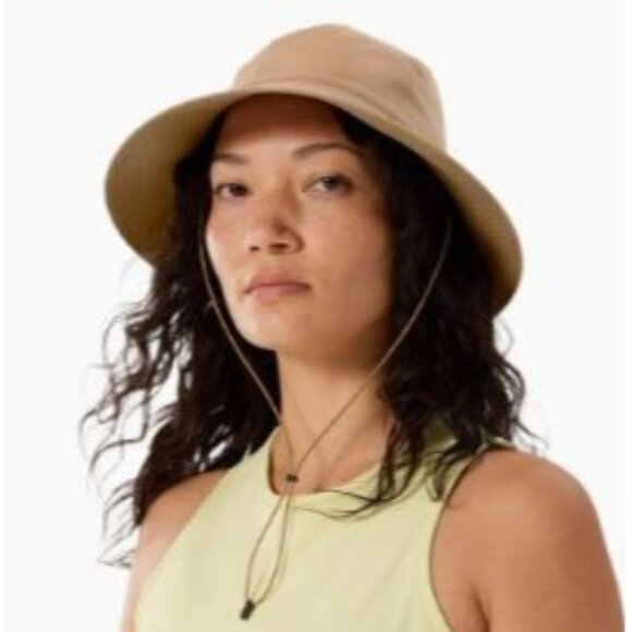 Arcteryx Sinsola Aerios Shade Hat Canvas Large/ XL $70 Hiking Lightweight  NWT - Picture 1 of 11